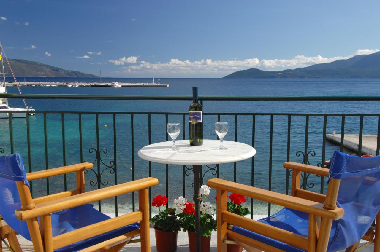 Alexis Studios And Apartments Agia Efimia ภายนอก รูปภาพ
