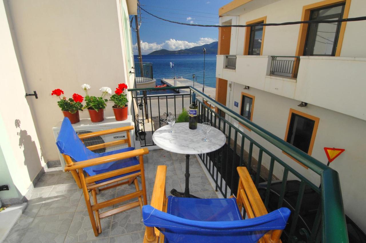 Alexis Studios And Apartments Agia Efimia ภายนอก รูปภาพ