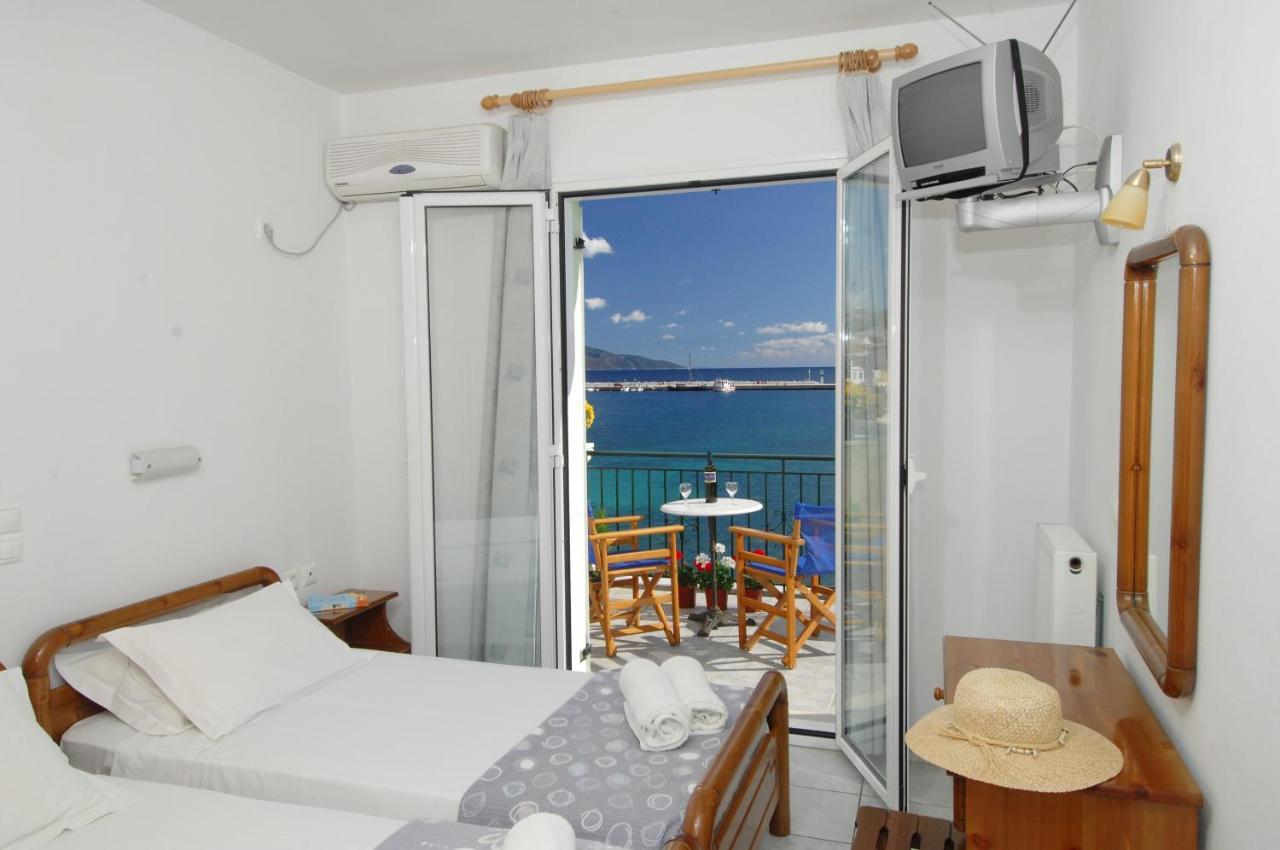 Alexis Studios And Apartments Agia Efimia ภายนอก รูปภาพ
